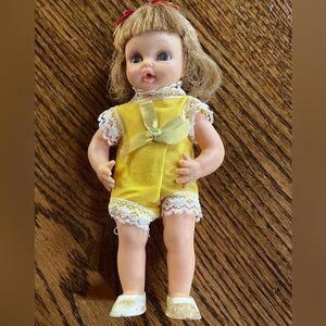 Vintage 1970s Peggy Pen Pall Doll by Horseman in original yellow outfit 6" tall